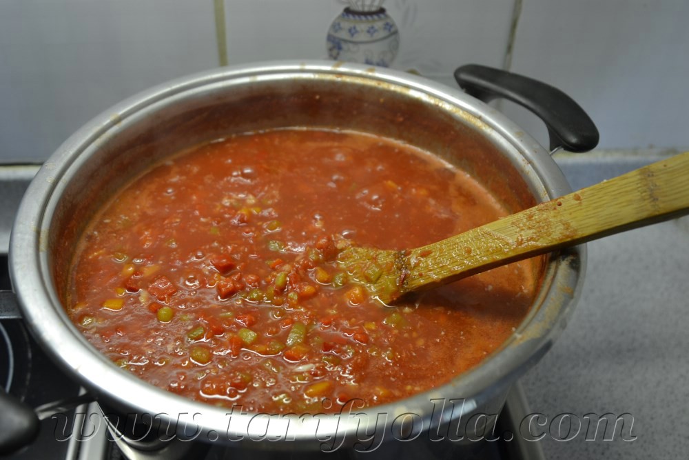 kışlık domates sosu