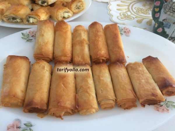 baklavalik yufkadan tahİnlİ rulo tarİf yolla yemek sİtesİ